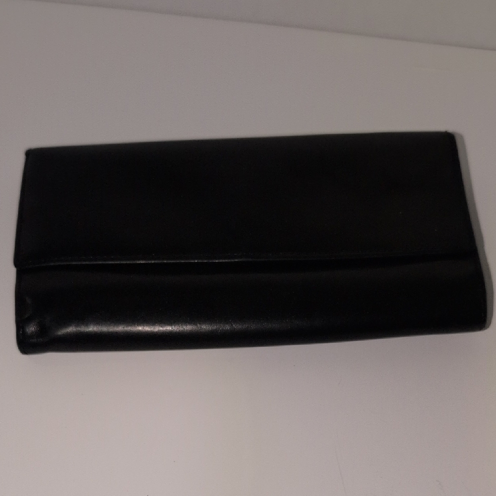Monsac Sleek Black Leather Wallet